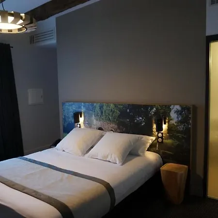 The Originals Relais Saint-roch Hotel